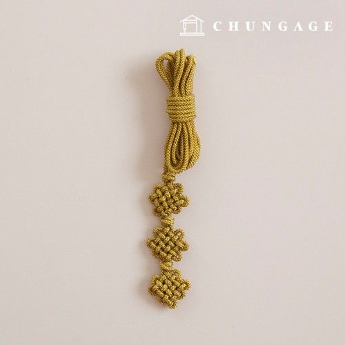 Traditional Knot 3 Tier Chrysanthemum Knot 21 Mustard