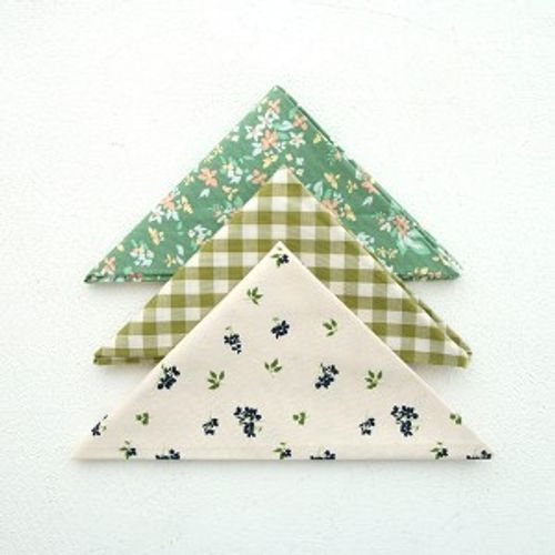 Fabric package Flower fabric Flower pattern check fabric Green piece fabric 3 pack 084