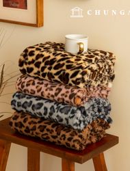 Fur fabric Fake fur fabric Hopi Microfiber Dog clothes making Mink Velboa Fabric Big Leopard 4 types